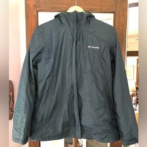 Columbia unisex rain resistant wind breaker - size L